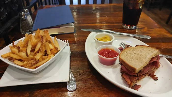 Ruddy & Dean American Steakhouse Picture 8