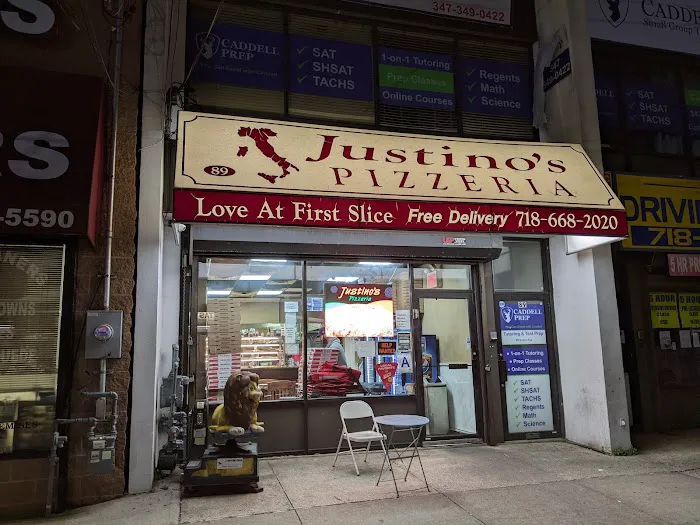 Justinos Pizza Picture 7