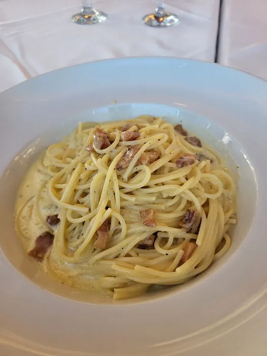 Villa Paradiso Ristorante Italiano Picture 1