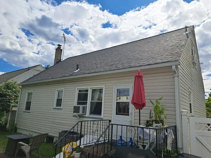 Sanja Chula Picture 2