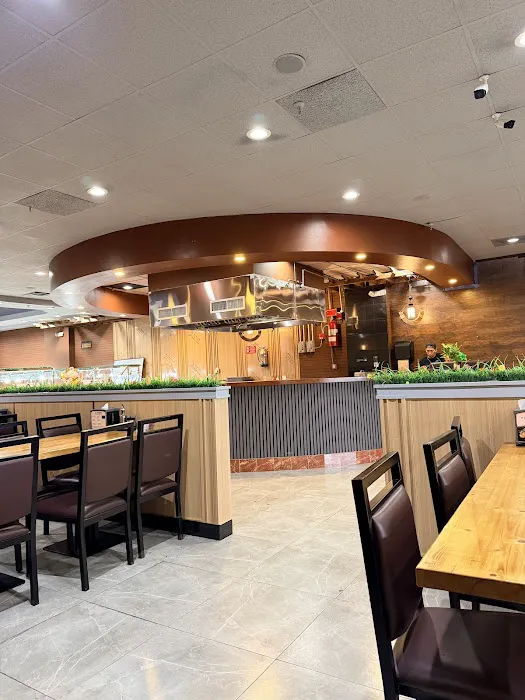 Mongolian&Sushi Picture 3