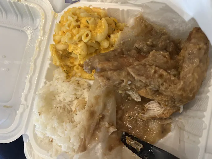 Hazel's 423 Food Truck Picture 1