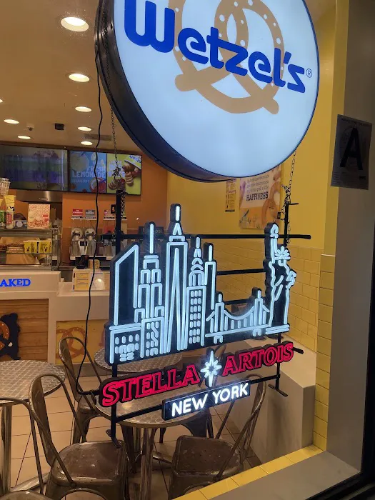 Wetzel's Pretzels Picture 7