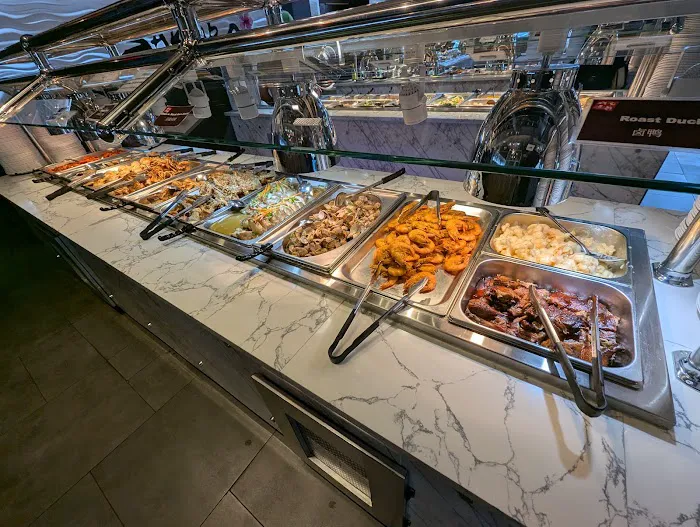 Sakura — Sushi & Grill Seafood Buffet Picture 2