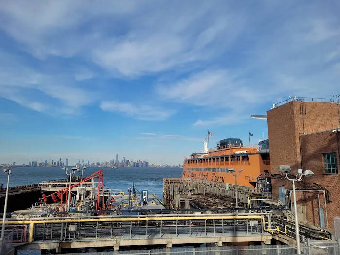 River Dock Cafe Picture 8