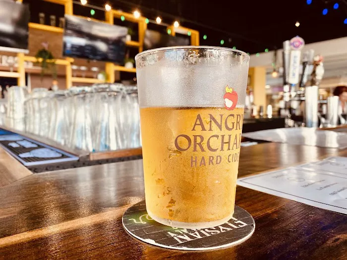 River Dock Cafe Picture 1