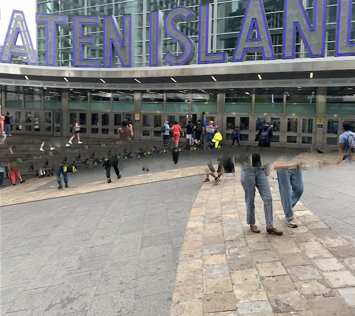 Ferris Wheel Yogurt Smoothie and Cafe Picture 2