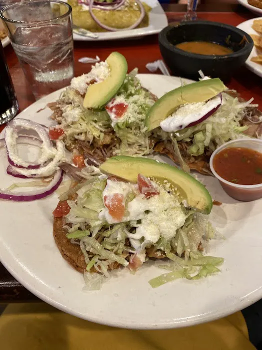 El Aguila Dorada Picture 10