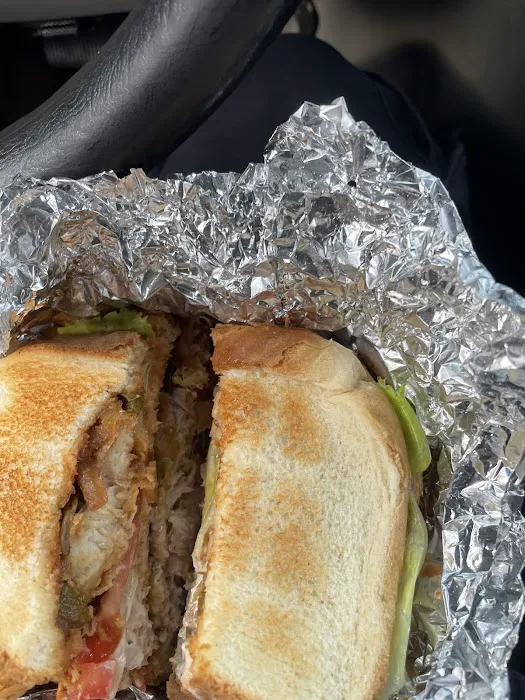 Angelo's Best Chili Dogs N Mama's Kitchen Picture 7