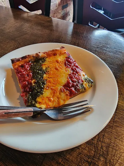 La Guardiola Gourmet Pizzeria & Bistro Picture 10