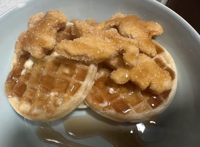 Flynn’s chicken Picture 2