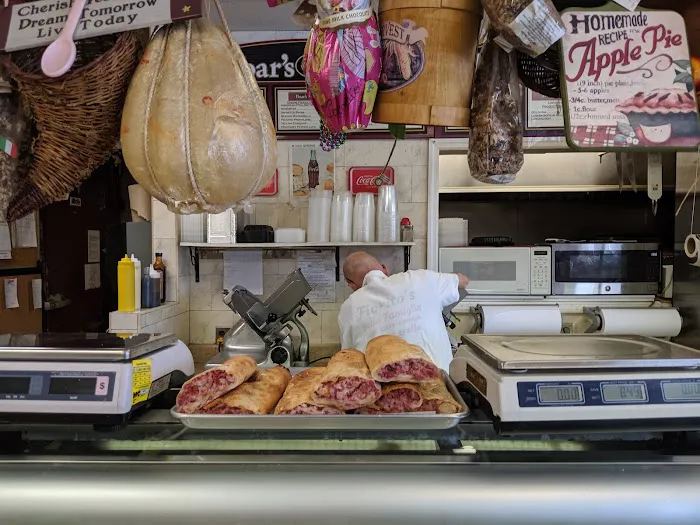 Fiorito's Bella Famiglia Picture 7