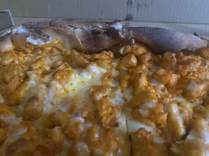 Avanti's Pizzeria Picture 7