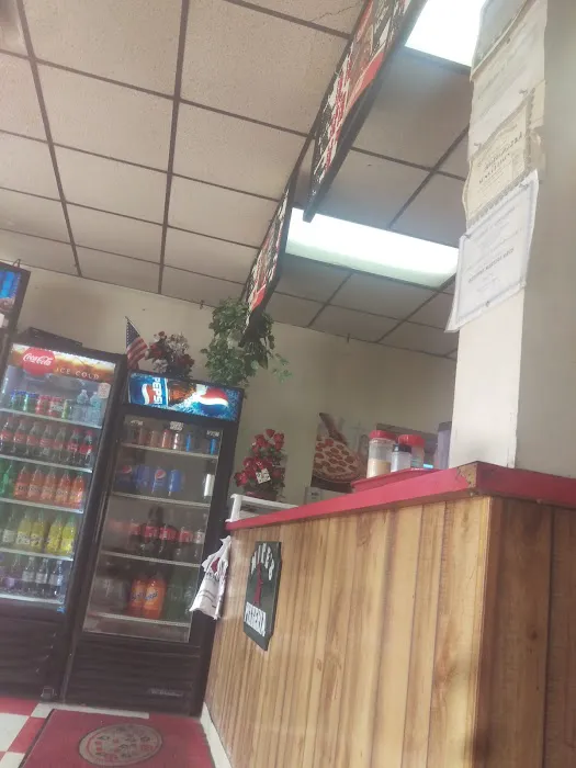 Mike's Pizzeria & Italian Restaurant Picture 1