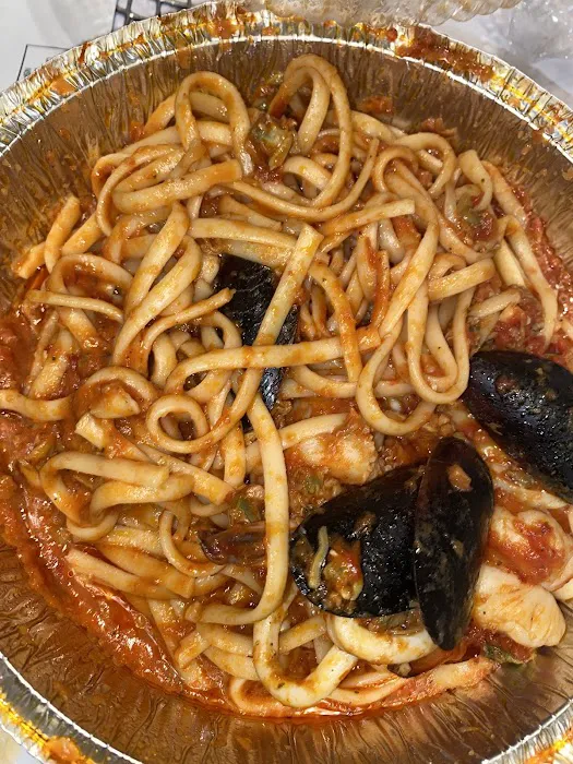 Mike's Pizzeria & Italian Restaurant Picture 5