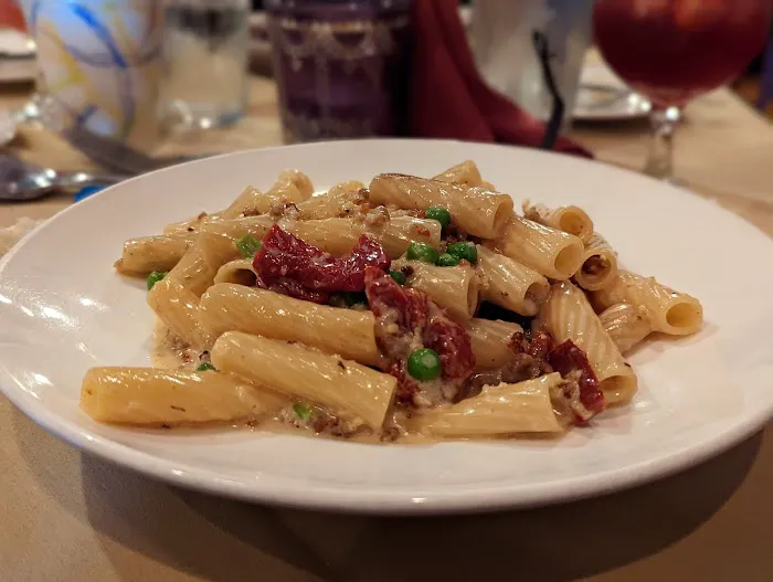 KP Sarelli's Picture 3