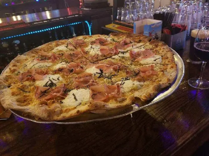 Bayonne Patio Bar & Grille Picture 2