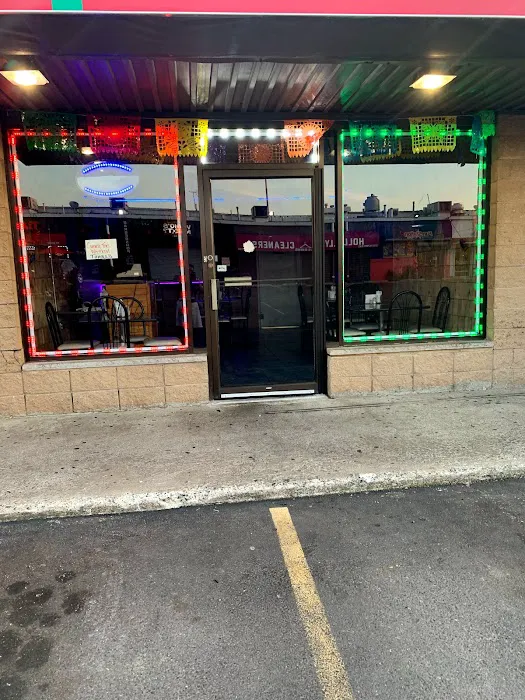 Taqueria Mexican Restaurant Picture 2