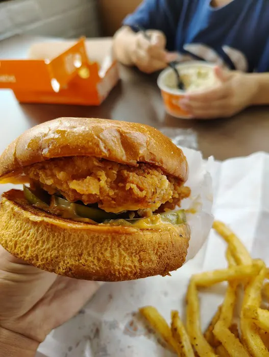 Popeyes Louisiana Kitchen Picture 10