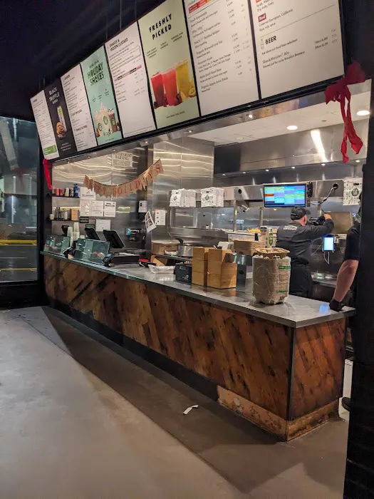 Shake Shack Staten Island Mall - New Springville Picture 3