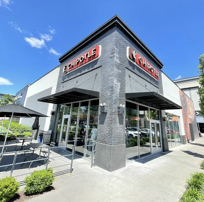 Chipotle Mexican Grill Picture 4