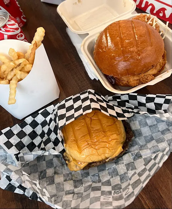 Brunswick Burger House Picture 2