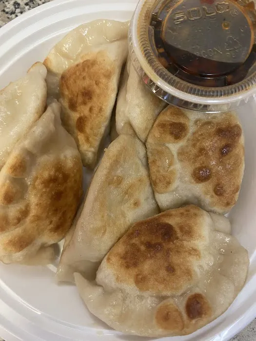 New Yung Hong Chinese Takeout Picture 4