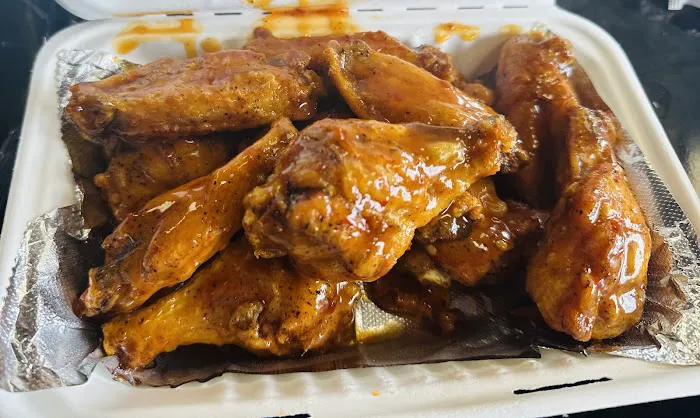 Staten Island House of Wings Picture 9