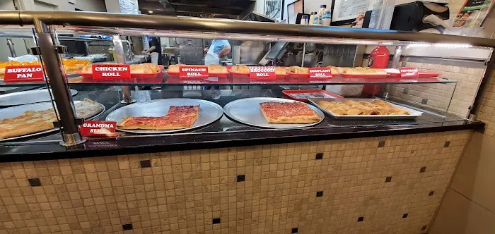 Metro Pizza Picture 4