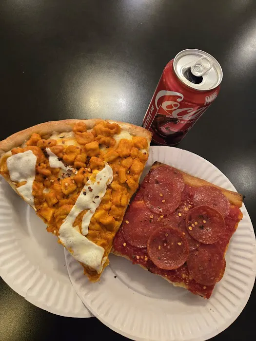 Metro Pizza Picture 10