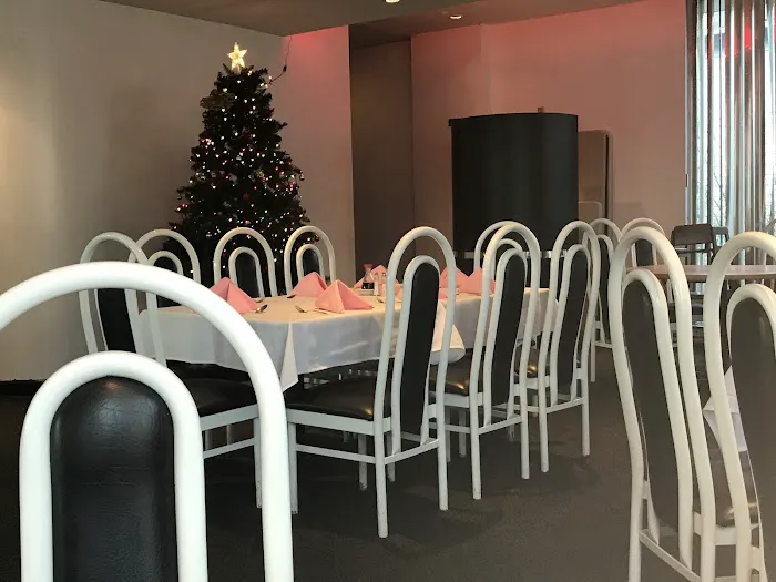 Crown Palace Picture 6