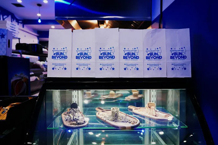 Bun & Beyond Smashburgers Picture 1