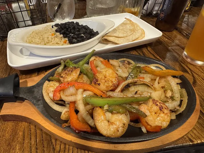 Cherries Sports Bar and Grill Picture 5