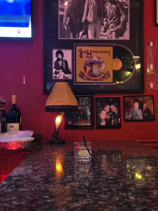 Bardi's Bar and Grill Picture 3