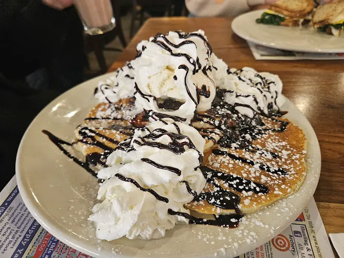 Pompton Queen Diner & Restaurant Picture 10