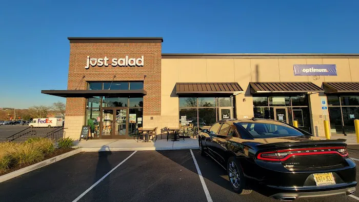 Just Salad Picture 5