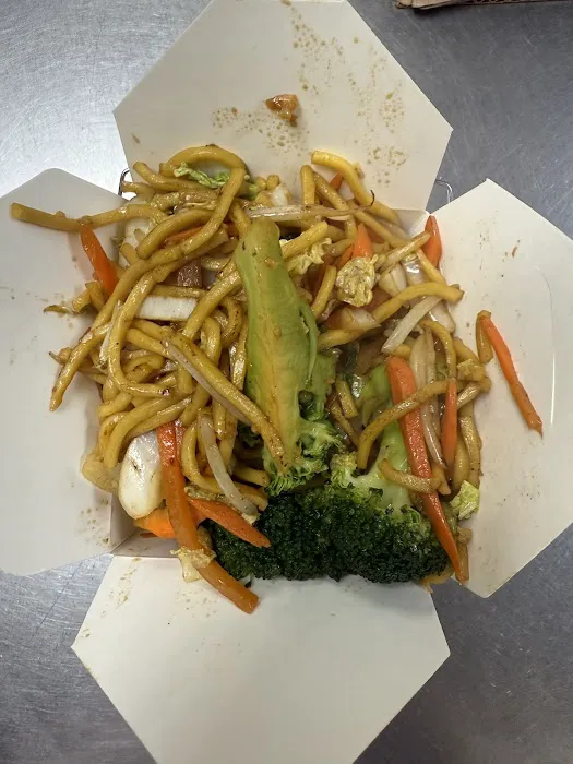 Golden China Restaurant Picture 7