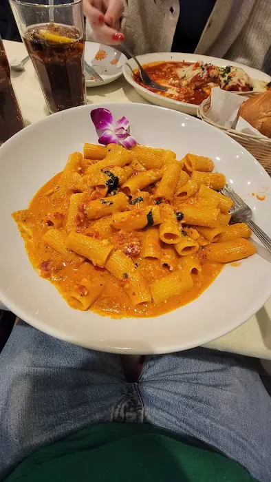 Pizza Man Trattoria Italiano Picture 4