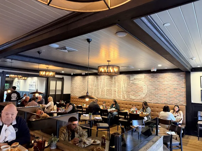 Tavern 5 Picture 5