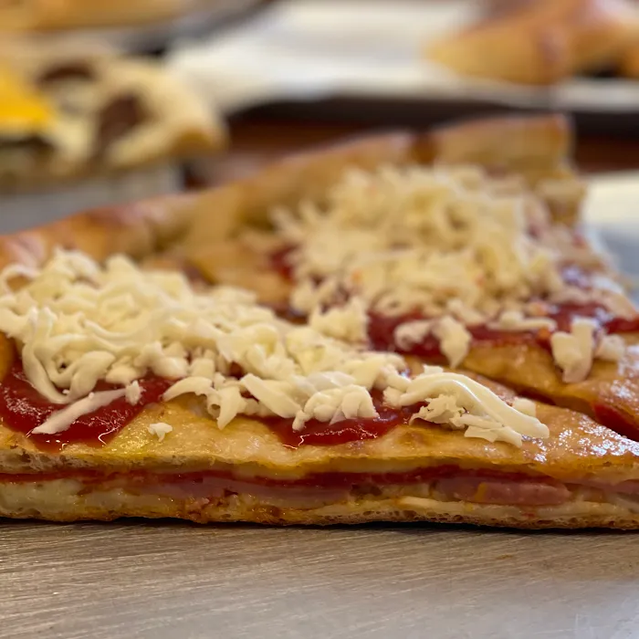 Mama Mia’s Pizzeria Restaurant Deli Picture 5