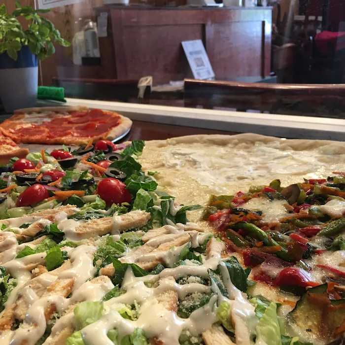 Mama Mia’s Pizzeria Restaurant Deli Picture 9