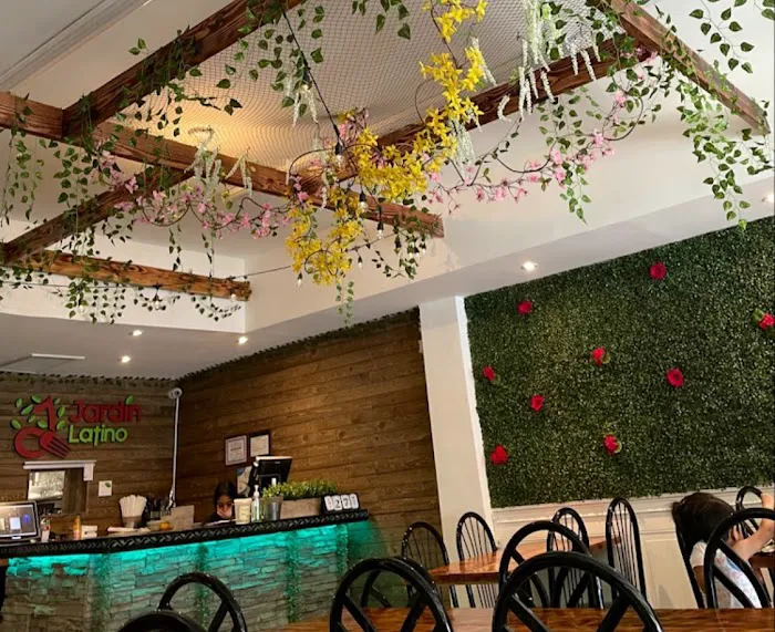 Jardín Latino Picture 8