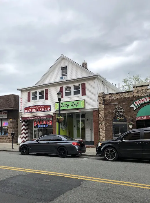 Juicy Deli Picture 8