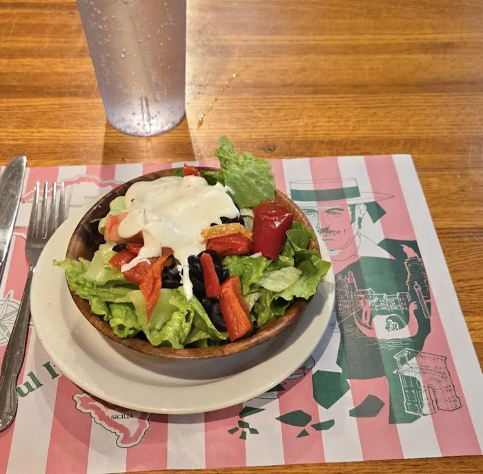 Tony's Pizza Picture 7