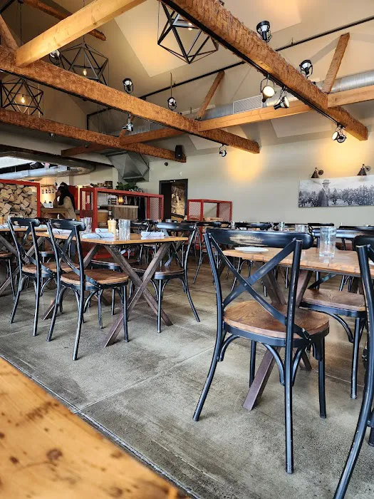 Wood Stack Pizza + Kitchen PB Picture 10