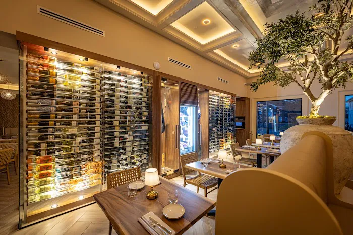 OLIVO MEDITERRANEAN FARE Picture 5