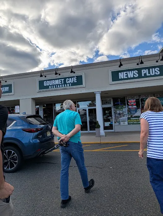 Gourmet Cafe Picture 2