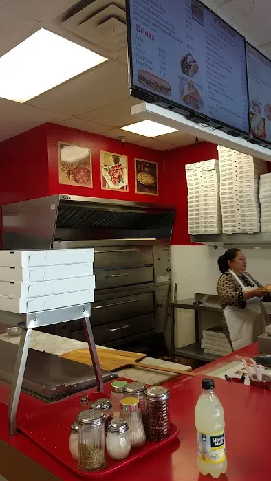 Montville Pizzeria & Restaurant Picture 8