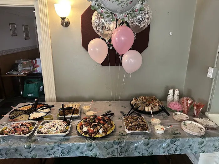 Howard's Mediterranean Cafe & Catering Picture 3