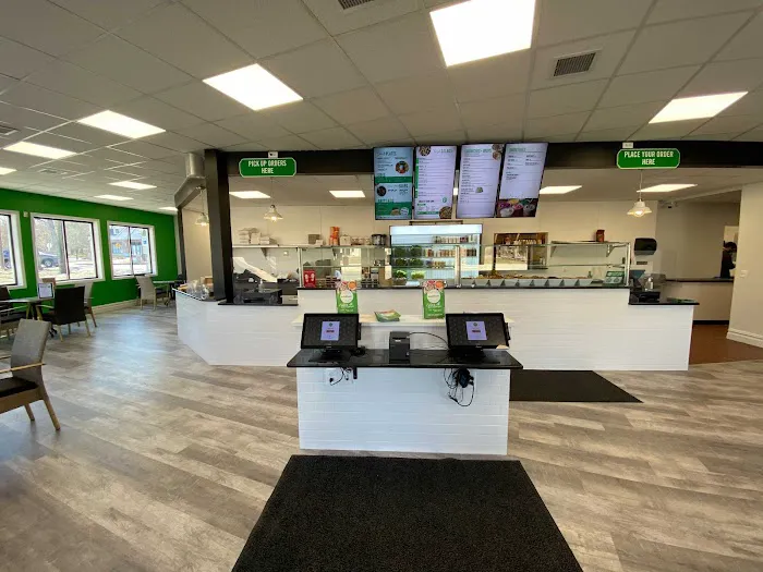 Salad House Picture 4